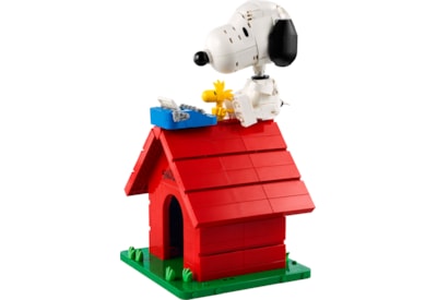 LEGO® Ideas Peanuts: Snoopy'S Doghouse