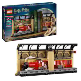 Lego® Book Nook: Hogwarts™ Express