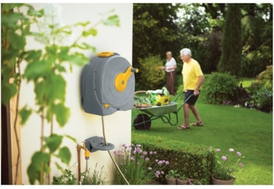 Hozelock Wall Fast Reel 40m Hozelock Wall Fast Reel 40m