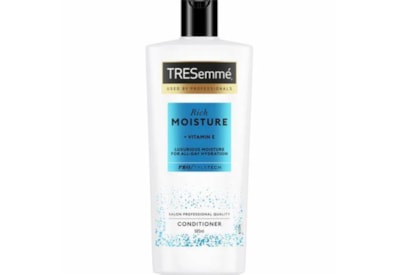 Tresemme Rich Moisture Conditioner 685ml Tresemme Rich Moisture Conditioner 685ml