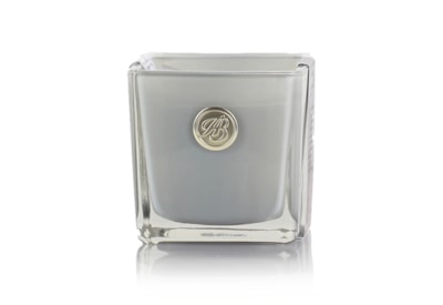 Life In Bloom Candle Grey Cotton Flower & Amber Life In Bloom Candle Grey Cotton Flower & Amber