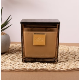 Oud Wood Candle 450G