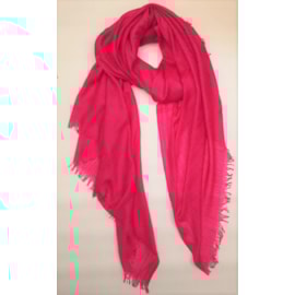 Plain Model Summer Scarf Fuchsia