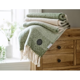 The Lyndon Company Rossendale Throw 170Cm Green