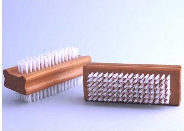 Wooden Nailbrush (SE02436)